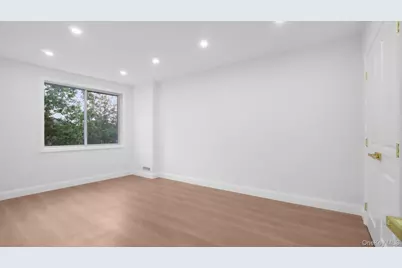 263 Quincy Avenue, Bronx, NY 10465 - Photo 14