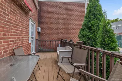 22617 Hillside Avenue #S09, Queens Village, NY 11427 - Photo 16