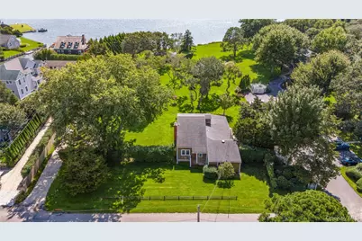 70 Middle Pond Road #22, Southampton, NY 11968 - Photo 1