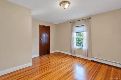 4304 149th Street, Flushing, NY 11355 - Photo 14