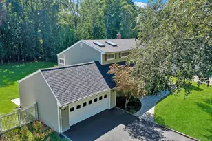 719 Glenridge Ln, East Northport, NY 11731 - Photo 4
