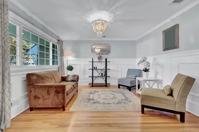 719 Glenridge Lane, East Northport, NY 11731 - Photo 16
