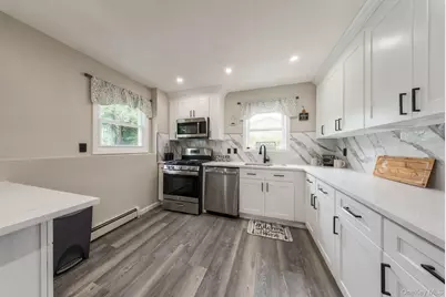 24 Edinburgh Road, Middletown, NY 10941 - Photo 18