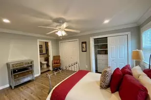260 Adams Way, Sayville, NY 11782 - Photo 10