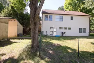 586 Union Rd, Spring Valley, NY 10977 - Photo 6
