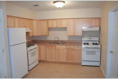 586 Union Road, Spring Valley, NY 10977 - Photo 26
