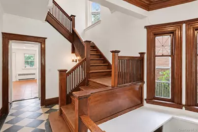10 Delavan Terrace, Yonkers, NY 10703 - Photo 8