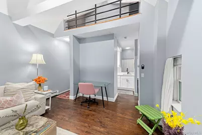 28 S Clover St #4, Poughkeepsie, NY 12601 - Photo 8