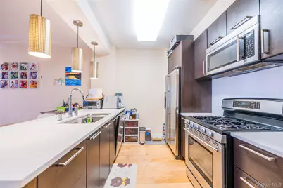 64-05 Yellowstone Boulevard #519, Forest Hills, NY 11375 - Photo 8