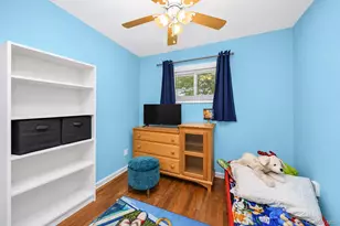 64 Frank St, Lindenhurst, NY 11757 - Photo 18