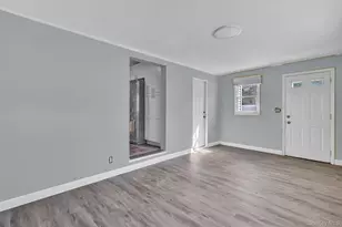 6 Manchester St, Westbury, NY 11590 - Photo 10