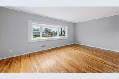 196 Westbury Boulevard, Hempstead, NY 11550 - Photo 2