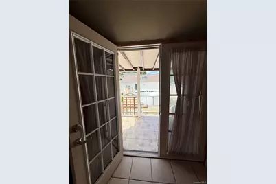 1720 Montague Avenue, Merrick, NY 11566 - Photo 10