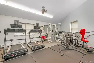 2449 Union Blvd #21A, Islip, NY 11751 - Photo 12