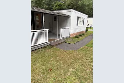 433 Mill Road #57, Calverton, NY 11933 - Photo 4