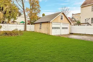 7 Hopper St, Pleasantville, NY 10570 - Photo 2