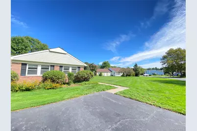19 Hearthside, Mount Sinai, NY 11766 - Photo 1