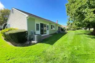 19 Hearthside, Mount Sinai, NY 11766 - Photo 18