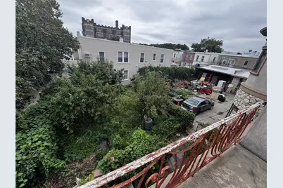 70-14 69 Street, Glendale, NY 11385 - Photo 10