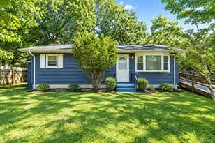 115 Huntington Crossway, Bridgehampton, NY 11932 - Photo 4