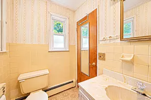 115 Huntington Crossway, Bridgehampton, NY 11932 - Photo 18