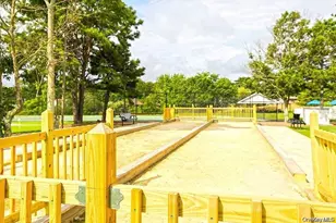 21 Village Cir E, Manorville, NY 11949 - Photo 16