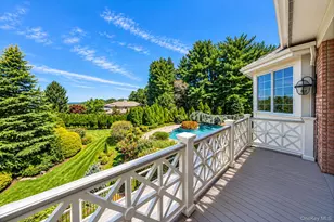 19 Cobblestone Ct, Centerport, NY 11721 - Photo 24