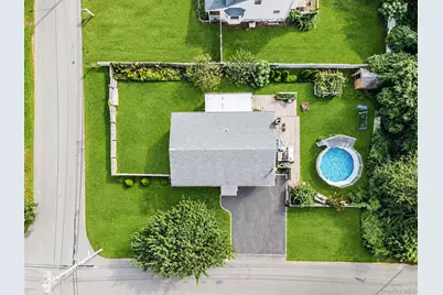 83 Pine Tree Drive, Shirley, NY 11967 - Photo 10