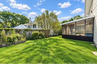 83 Pine Tree Drive, Shirley, NY 11967 - Photo 4