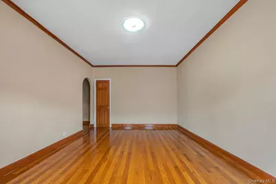4333 48th Street #2H, Sunnyside, NY 11104 - Photo 2