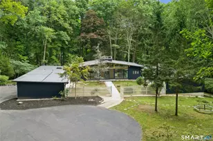 61 Ox Bow Ln, Woodbridge, CT 06525 - Photo 38