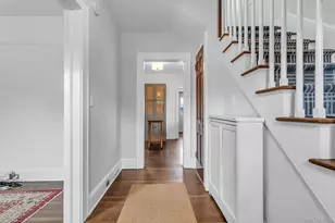 42 Nassau Ave, Glen Cove, NY 11542 - Photo 6