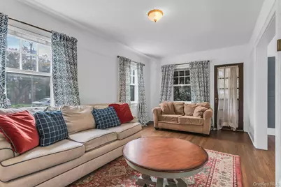 42 Nassau Avenue, Glen Cove, NY 11542 - Photo 8