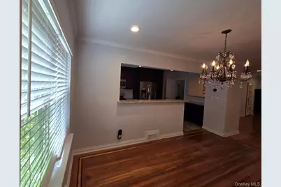 10548 65th Road, Forest Hills, NY 11357 - Photo 6