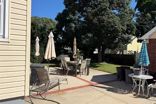 159 Raff Ave, Mineola, NY 11501 - Photo 4