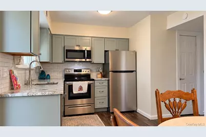107 Vista Drive, Highland, NY 12528 - Photo 6