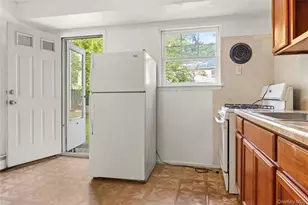 1056 Arthur St, Uniondale, NY 11553 - Photo 12