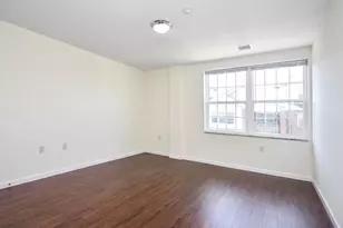 200 Carney St, Glen Cove, NY 11542 - Photo 16