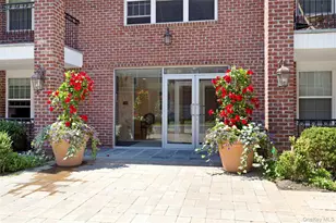 200 Carney St, Glen Cove, NY 11542 - Photo 22