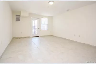 200 Carney Street #202, Glen Cove, NY 11542 - Photo 10