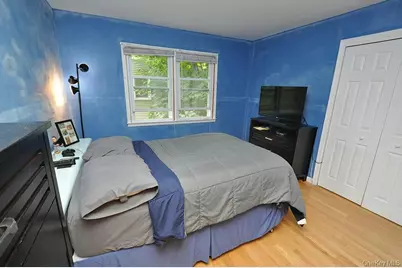 12 Charlotte Place, Hartsdale, NY 10530 - Photo 34