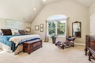 225 Marion Ln, East Marion, NY 11939 - Photo 4