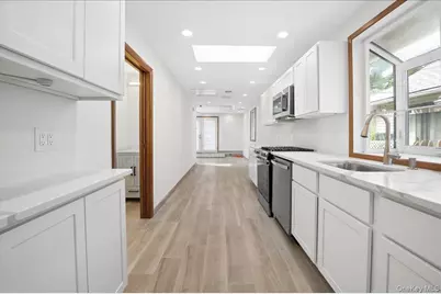 72 Poplar Avenue #72, Bronx, NY 10465 - Photo 16