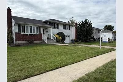 3938 Bernice Road, Seaford, NY 11783 - Photo 2