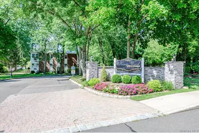 140 Church Street #3C, Kings Park, NY 11754 - Photo 1