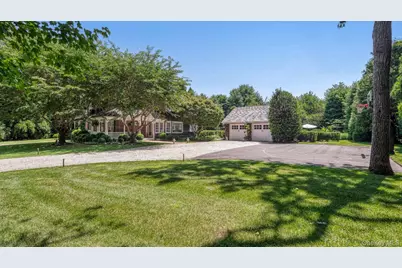 329 Georgica Road, East Hampton, NY 11937 - Photo 12