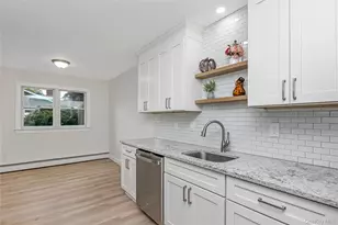 5 Lillian St, Port Jefferson Station, NY 11776 - Photo 12