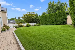 37 Harding Ave, Valhalla, NY 10595 - Photo 20