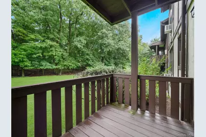 337 Sierra Vista Lane, Valley Cottage, NY 10989 - Photo 22