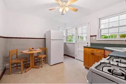 12 Benjamin Avenue, Amityville, NY 11701 - Photo 4